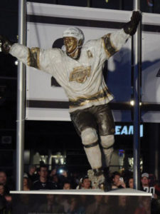 Luc Robitaille statue outside Staples Center 